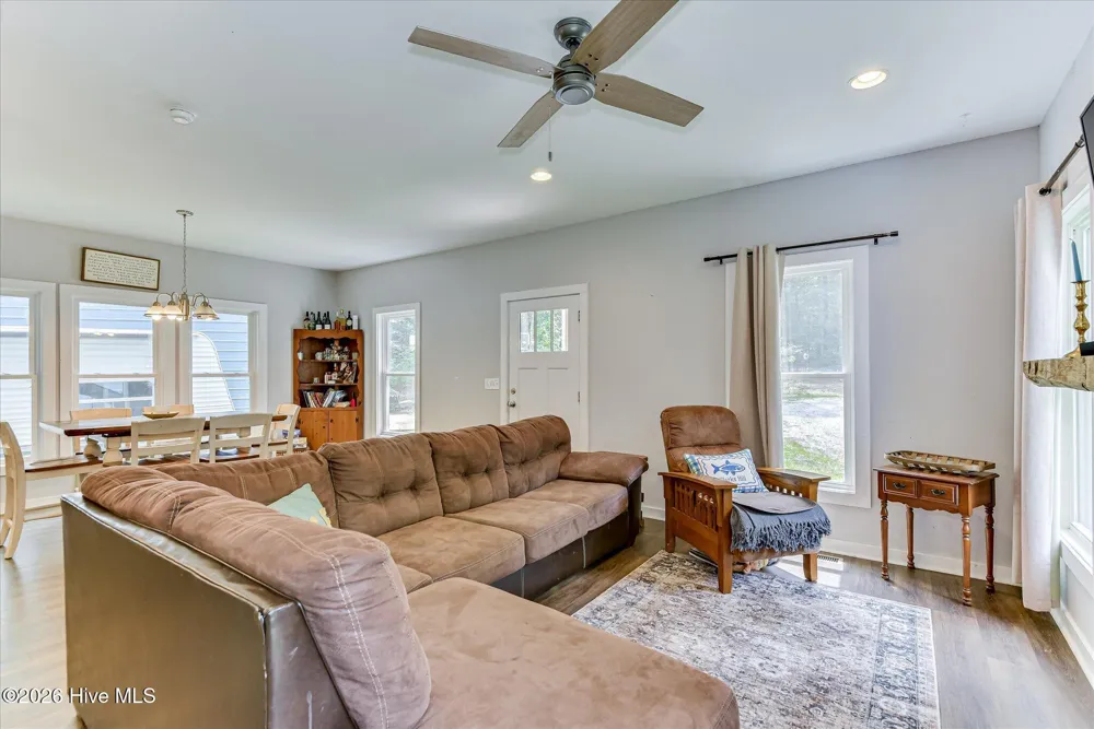 1697 Broad River Scenic Drive Tignall, GA 30668