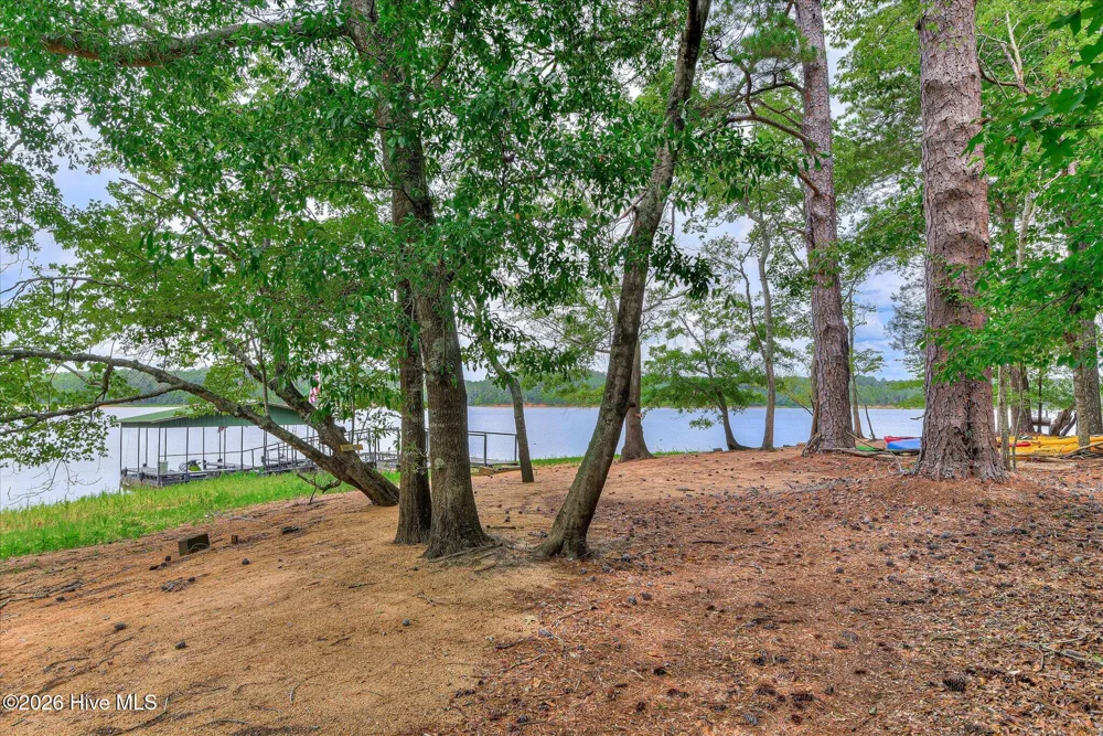 1697 Broad River Scenic Drive Tignall, GA 30668
