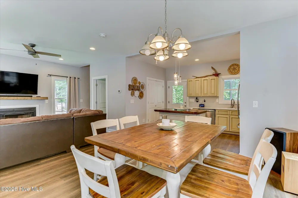1697 Broad River Scenic Drive Tignall, GA 30668