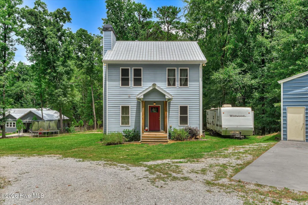 1697 Broad River Scenic Drive Tignall, GA 30668