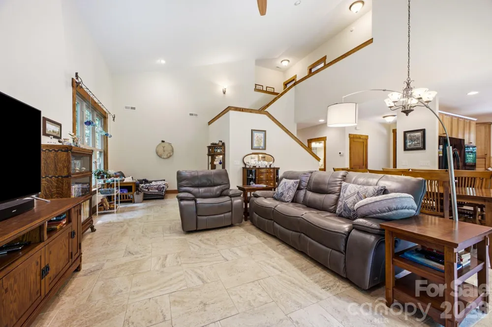 101 Reeds Creek Road Fairview, NC 28730