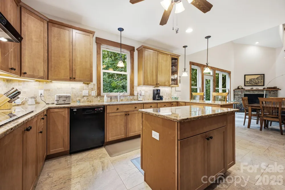 101 Reeds Creek Road Fairview, NC 28730
