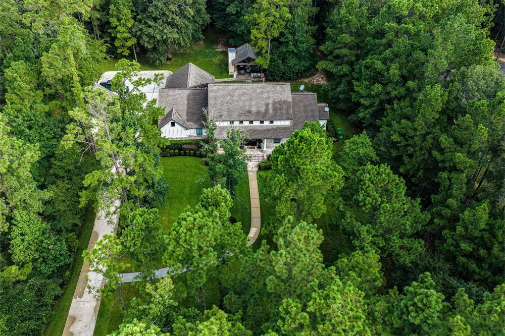 133 Dedication Trail Huntsville, TX 77340