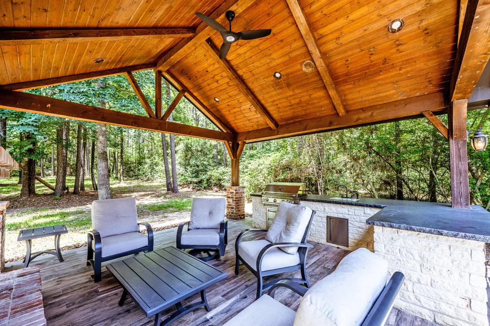 133 Dedication Trail Huntsville, TX 77340