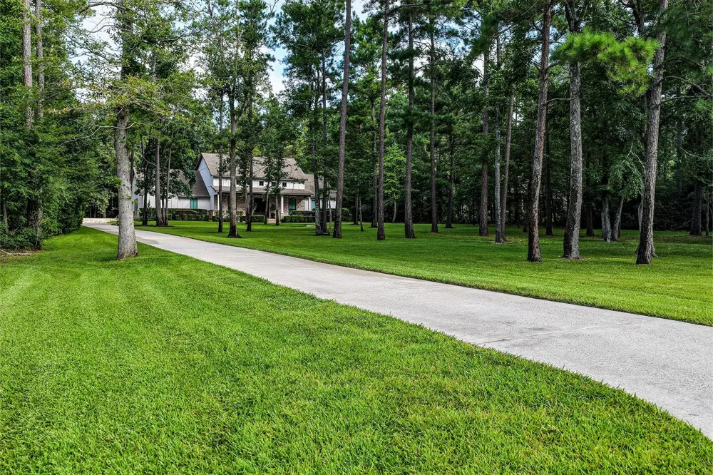133 Dedication Trail Huntsville, TX 77340