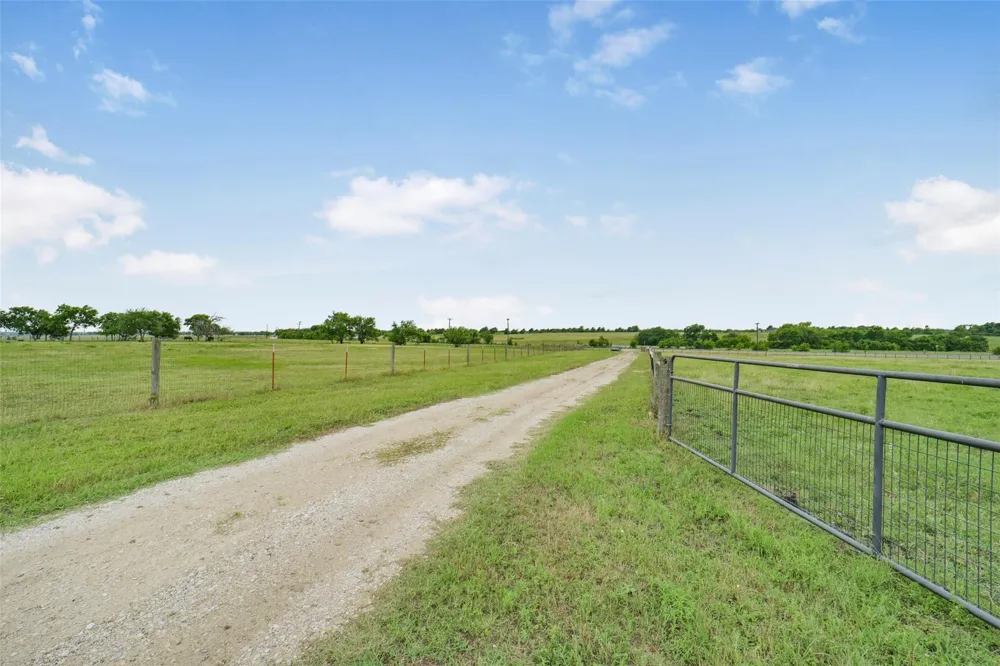 12769 Fm 362 Road Road Navasota, TX 77868