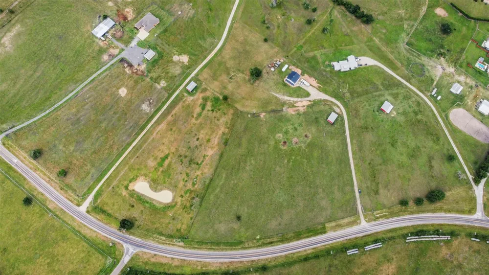 12769 Fm 362 Road Road Navasota, TX 77868