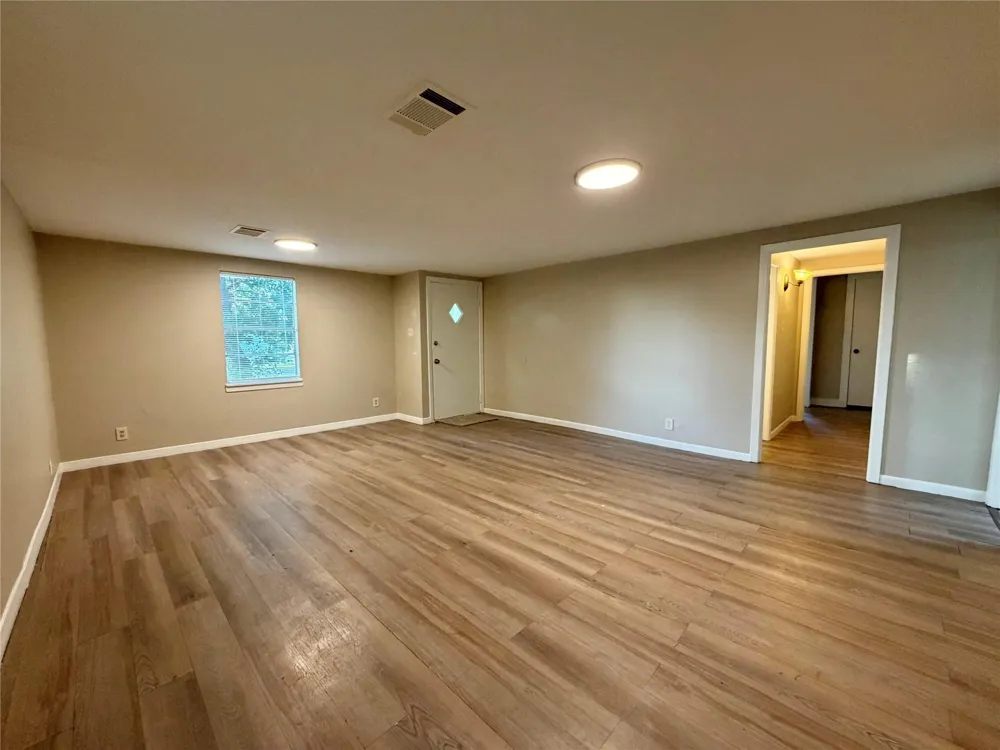 503 Mckee Street Clute, TX 77531