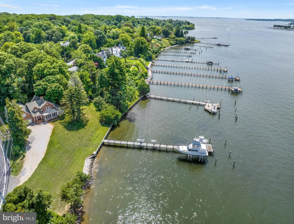 1979 BALTIMORE ANNAPOLIS BOULEVARD Annapolis, MD 21409