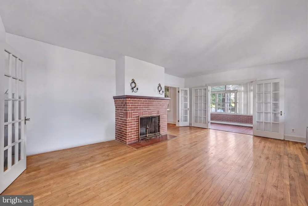 1979 BALTIMORE ANNAPOLIS BOULEVARD Annapolis, MD 21409