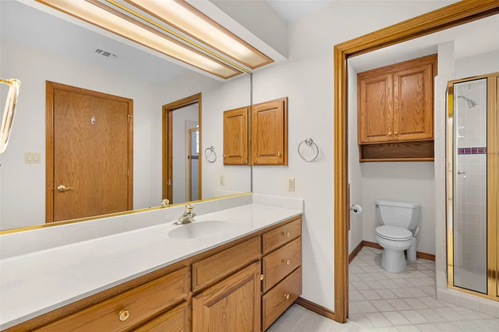 203 Oak Cluster Drive Columbus, TX 78934