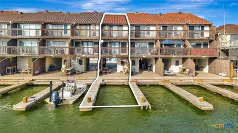 458 15th Street Cove #4