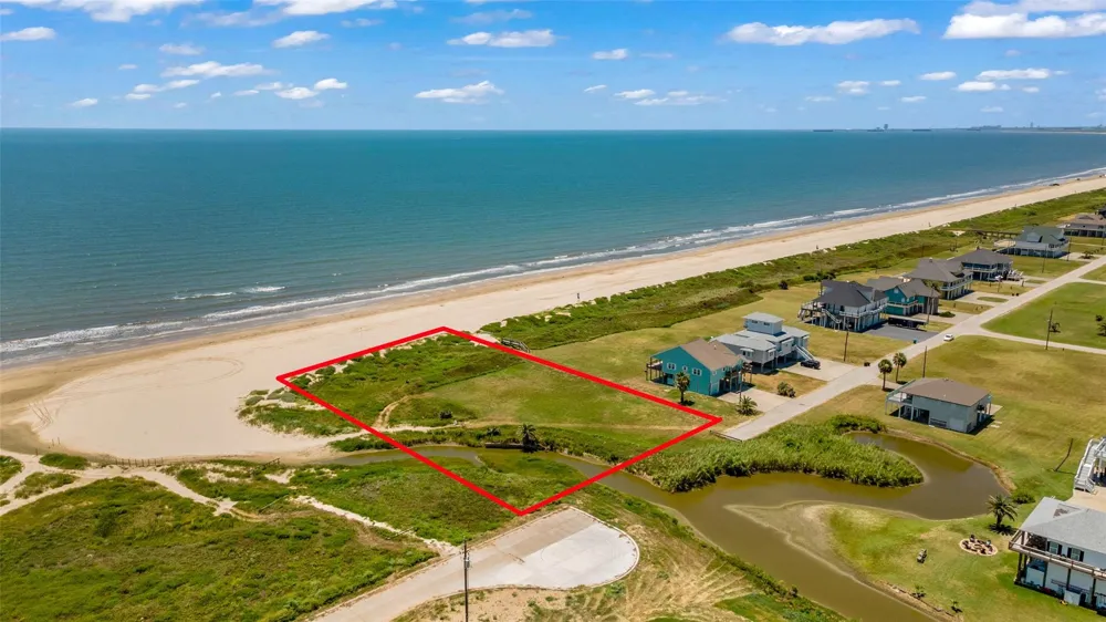 704 Villa Drive Port Bolivar, TX 77650