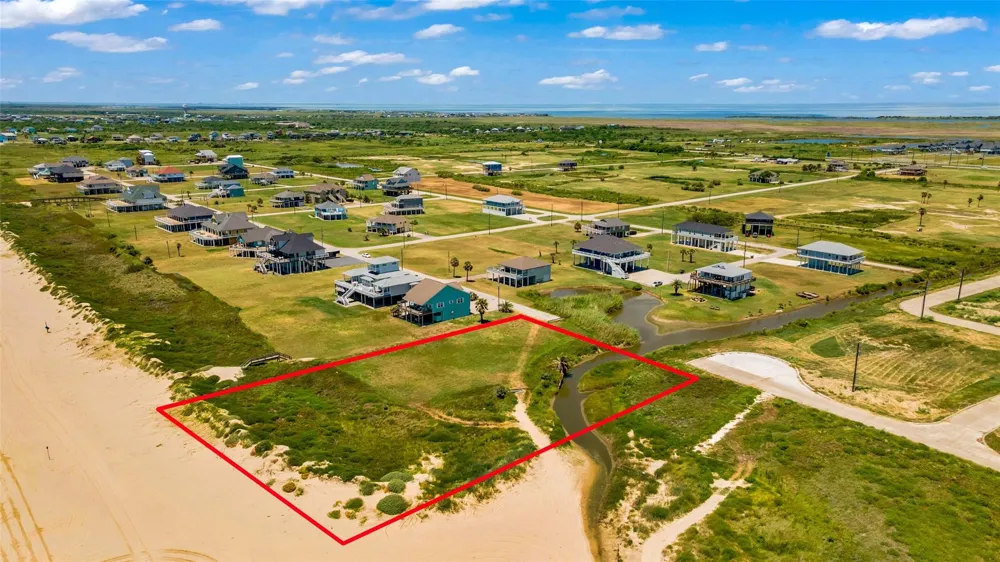704 Villa Drive Port Bolivar, TX 77650