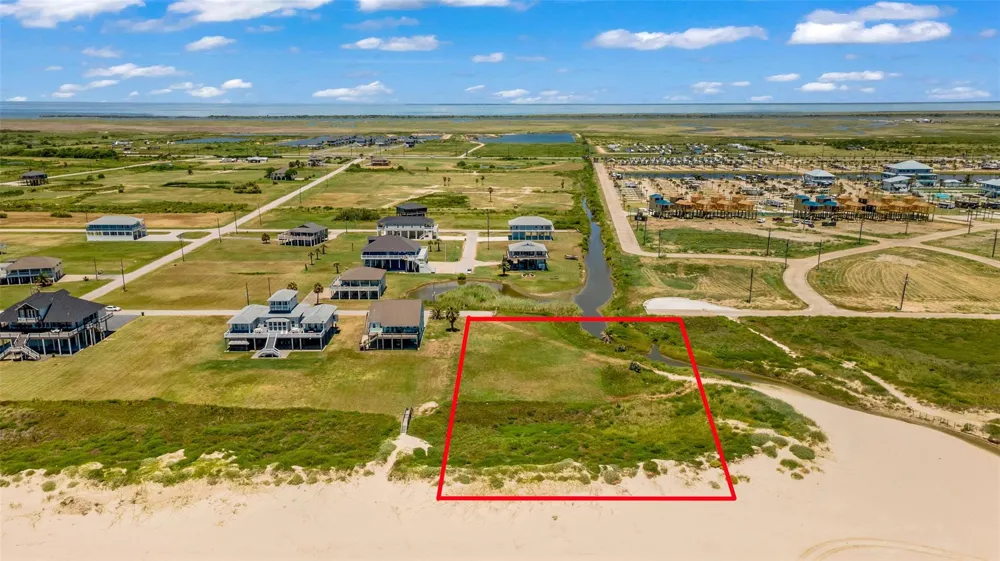 704 Villa Drive Port Bolivar, TX 77650