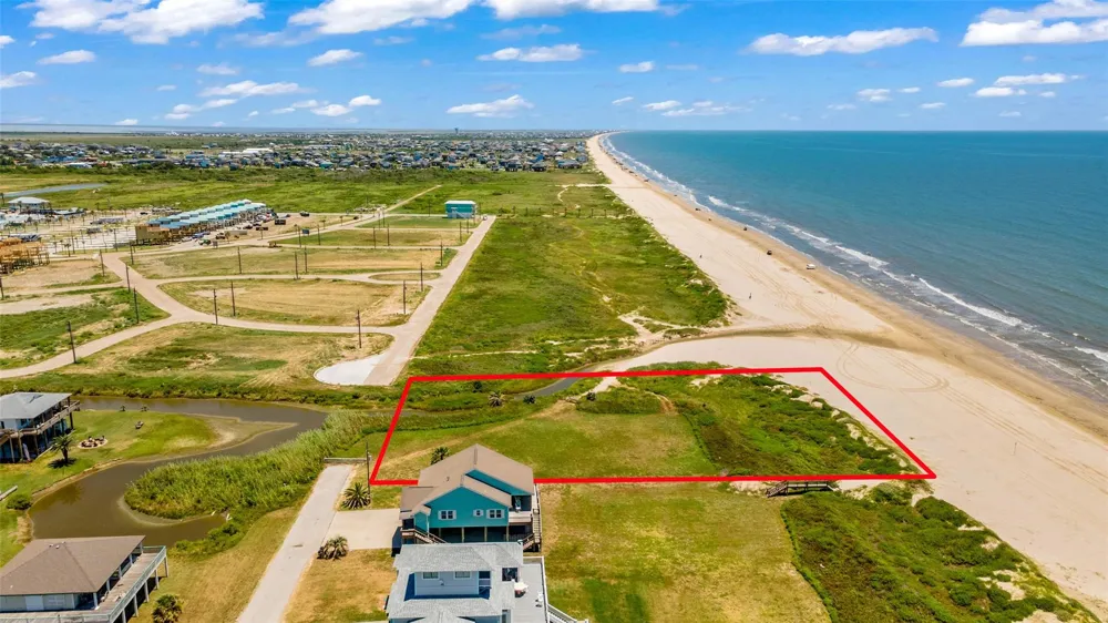 704 Villa Drive Port Bolivar, TX 77650