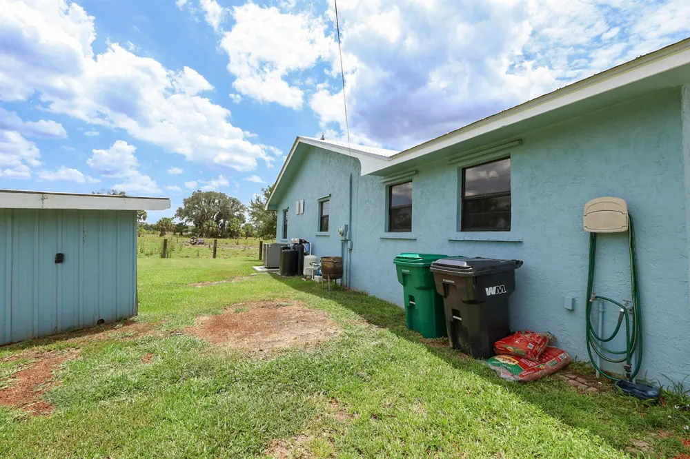 860 NW 141st Street Okeechobee, FL 34972