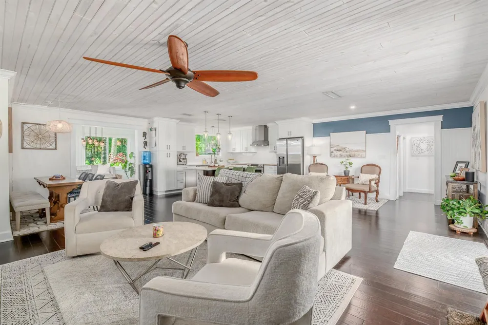 547 SW Riverview Street Stuart, FL 34994