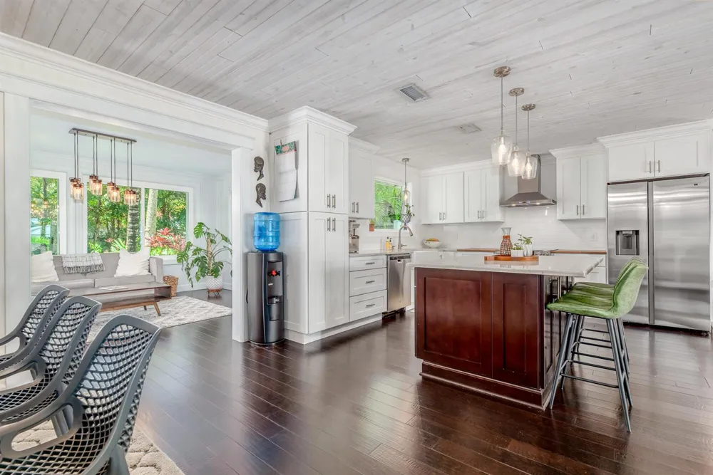 547 SW Riverview Street Stuart, FL 34994