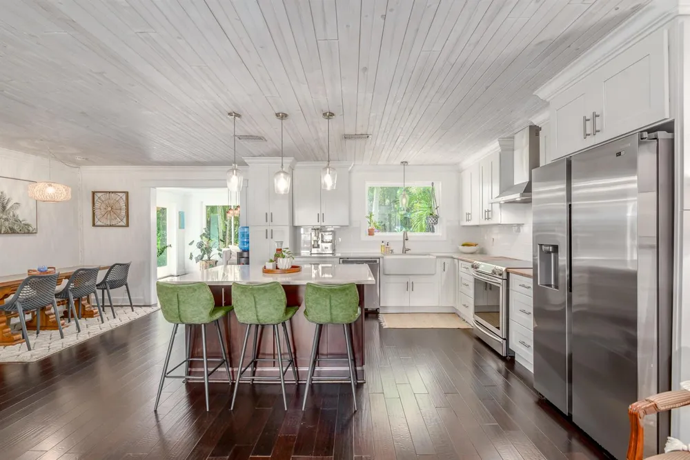 547 SW Riverview Street Stuart, FL 34994