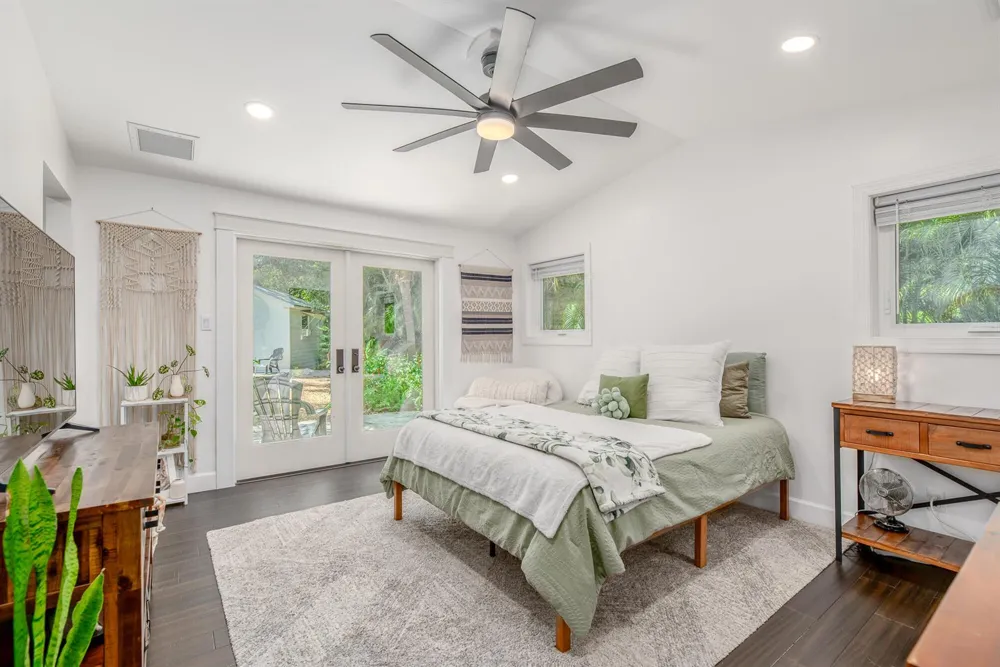 547 SW Riverview Street Stuart, FL 34994