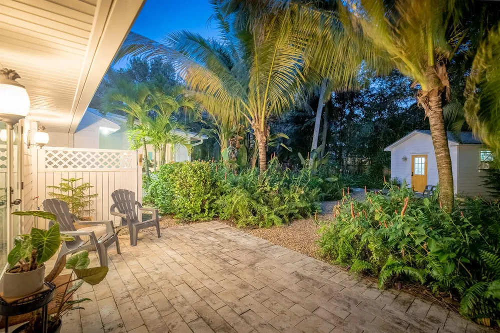 547 SW Riverview Street Stuart, FL 34994