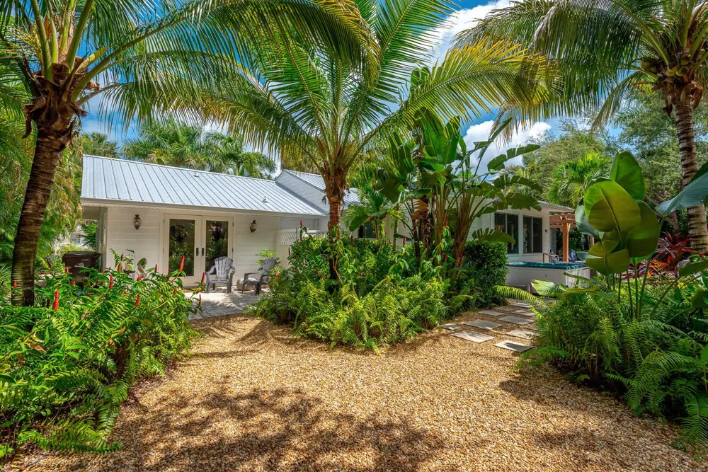 547 SW Riverview Street Stuart, FL 34994