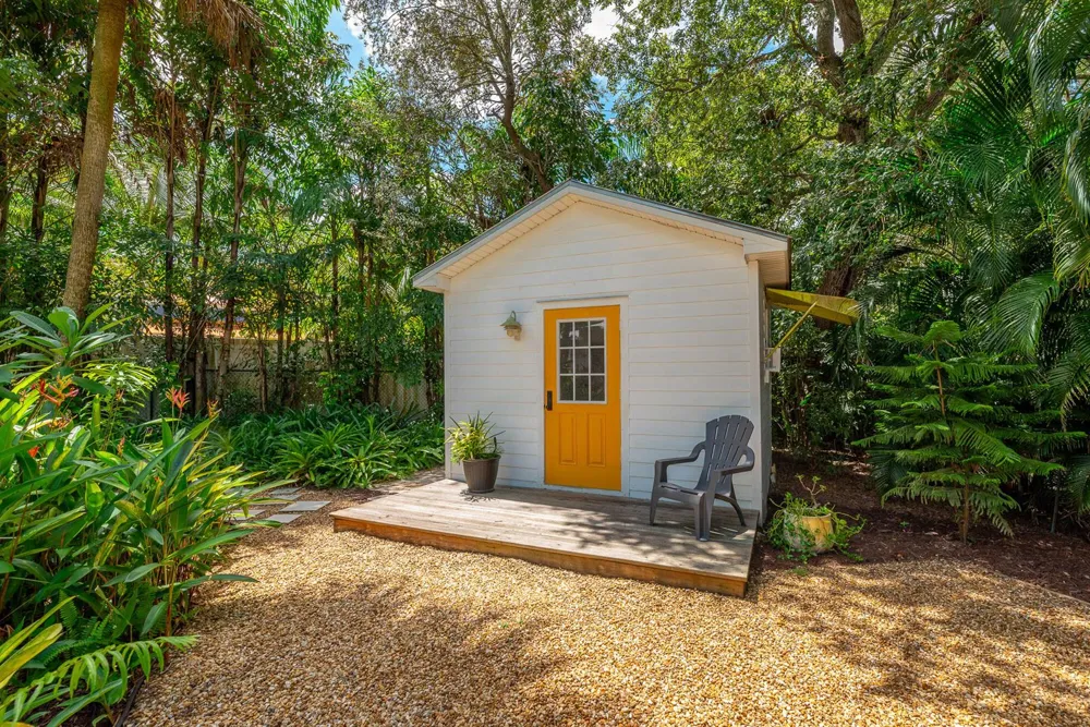 547 SW Riverview Street Stuart, FL 34994