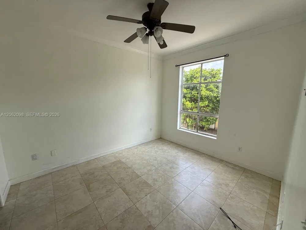 7420 W 20th Ave #355 Hialeah, FL 33016