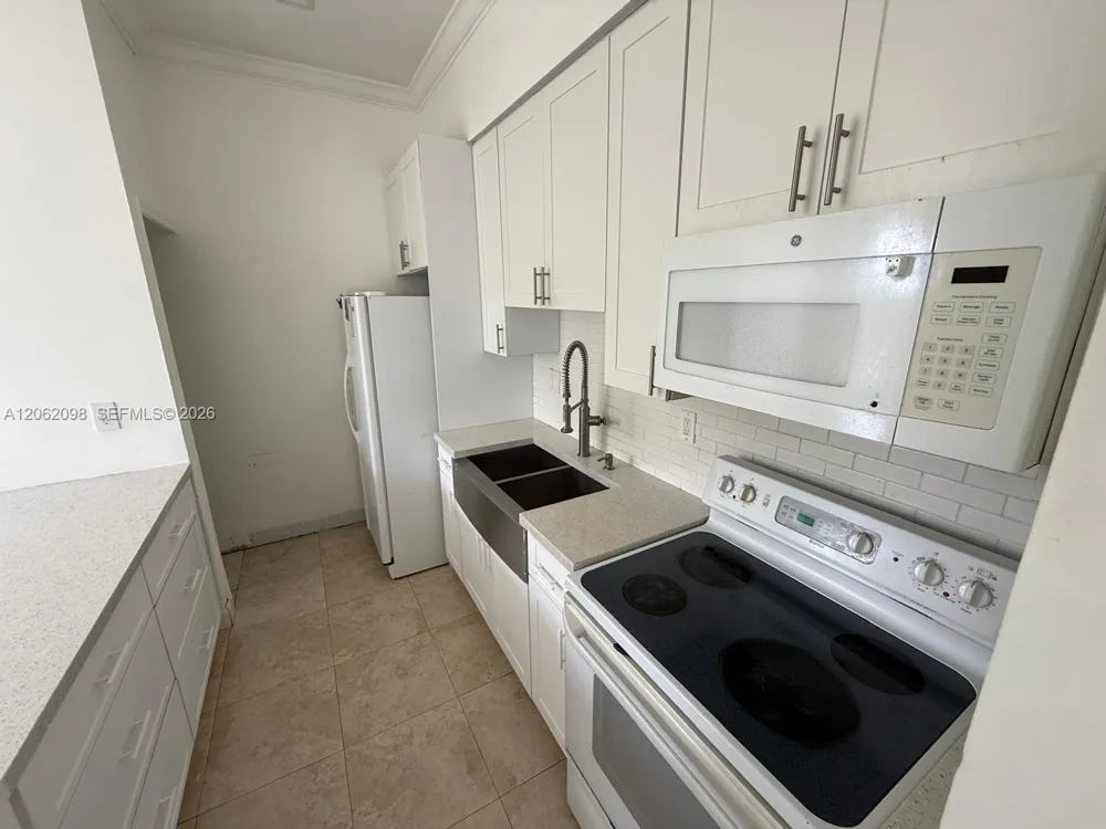 7420 W 20th Ave #355 Hialeah, FL 33016