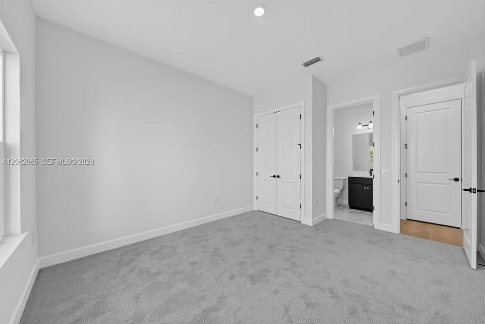 15756 Modena Street Naples, FL 34114