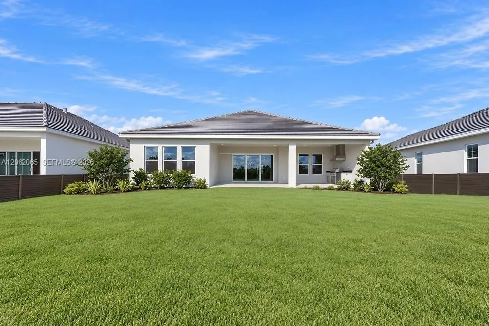 15756 Modena Street Naples, FL 34114