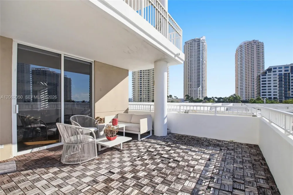 701 Brickell Key Blvd #610 Miami, FL 33131