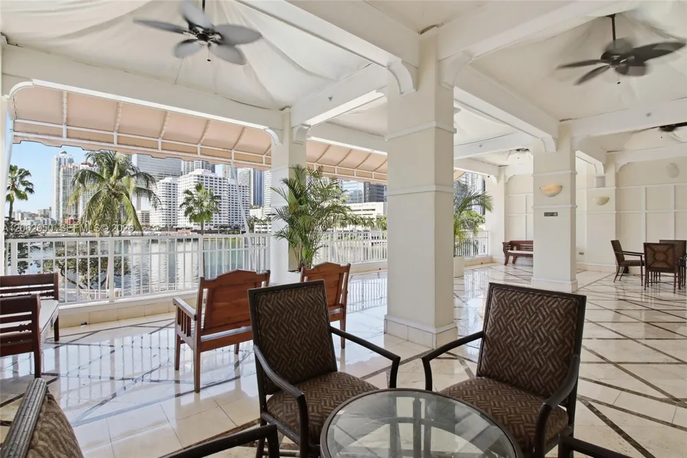 701 Brickell Key Blvd #610 Miami, FL 33131