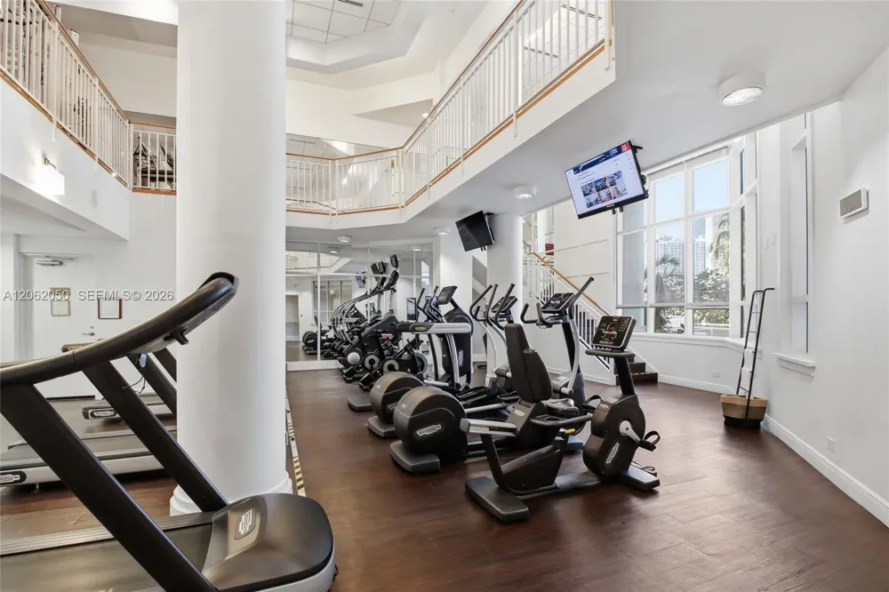701 Brickell Key Blvd #610 Miami, FL 33131