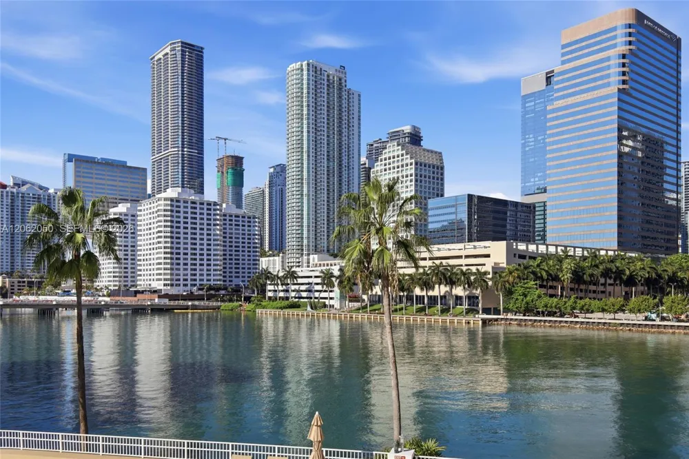 701 Brickell Key Blvd #610 Miami, FL 33131