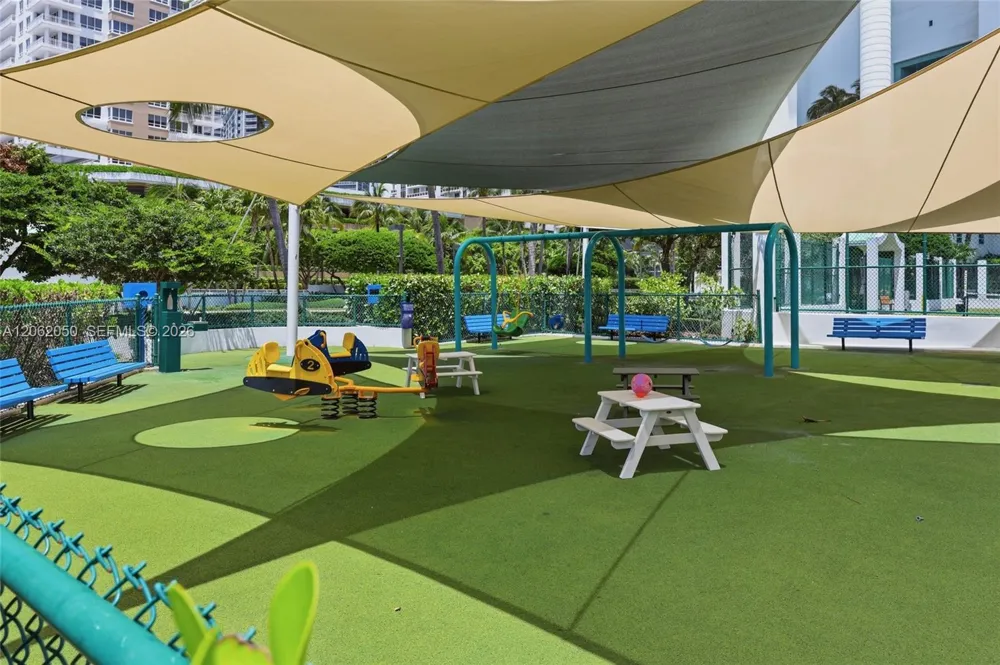 701 Brickell Key Blvd #610 Miami, FL 33131