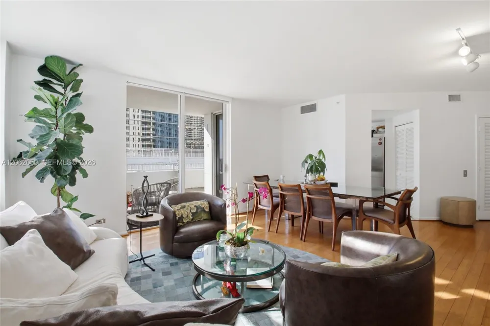 701 Brickell Key Blvd #610 Miami, FL 33131