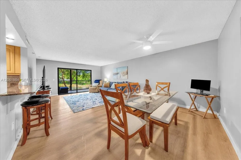 2240 Cypress Bend Dr #204 Pompano Beach, FL 33069