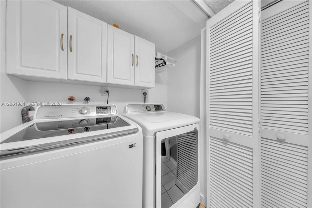 2240 Cypress Bend Dr #204 Pompano Beach, FL 33069
