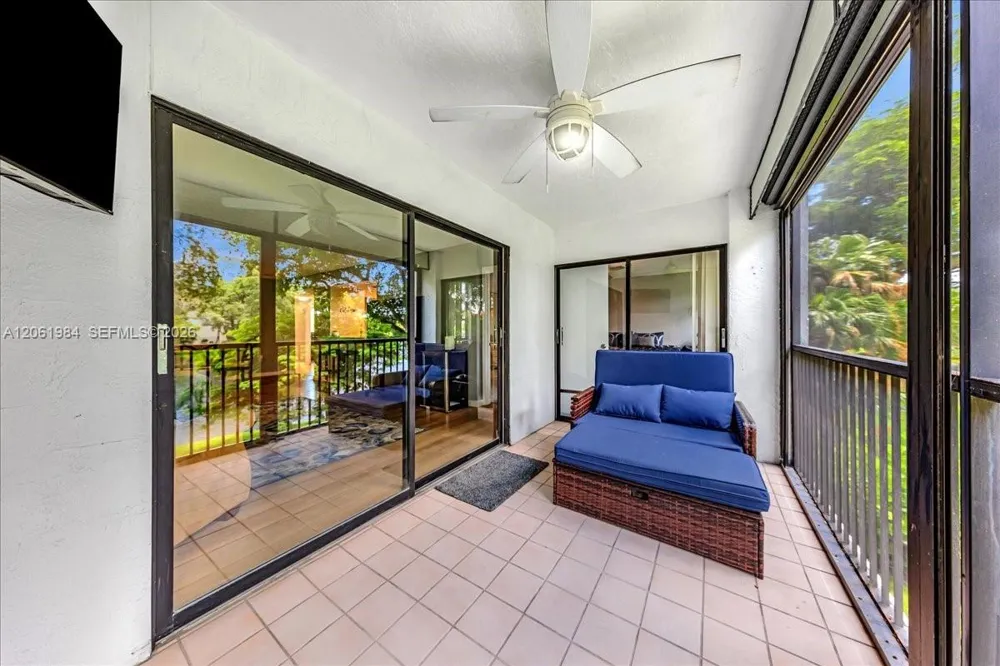 2240 Cypress Bend Dr #204 Pompano Beach, FL 33069