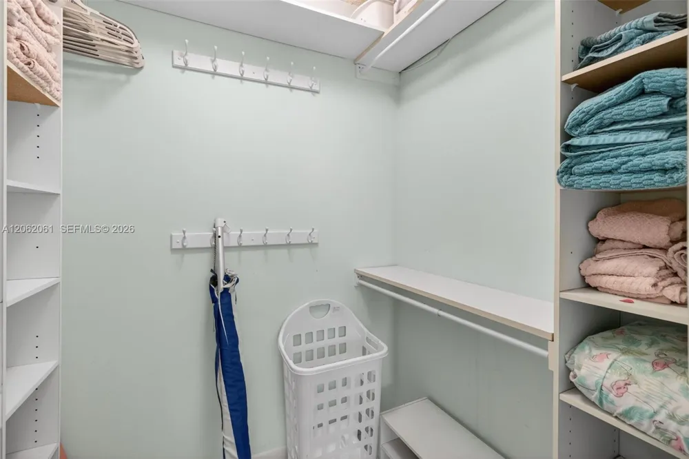 1541 S Ocean Blvd #204 Lauderdale By The Sea, FL 33062