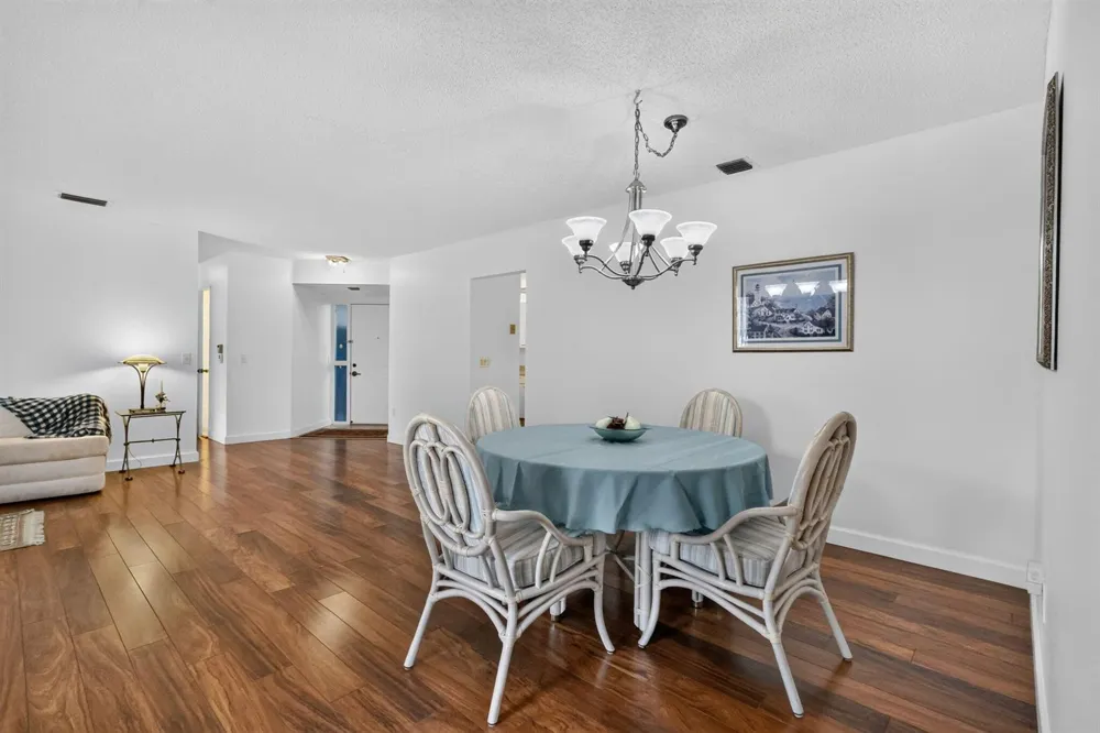 5135 FLORIA DRIVE #G Boynton Beach, FL 33437