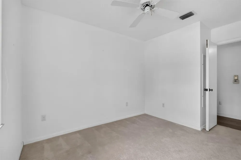 5135 FLORIA DRIVE #G Boynton Beach, FL 33437