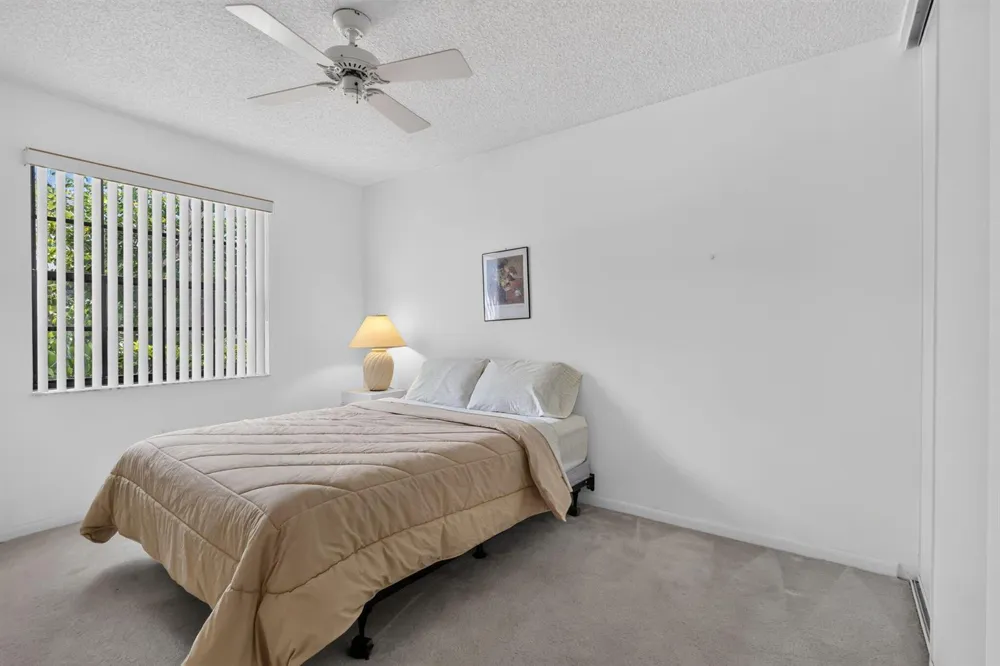 5135 FLORIA DRIVE #G Boynton Beach, FL 33437