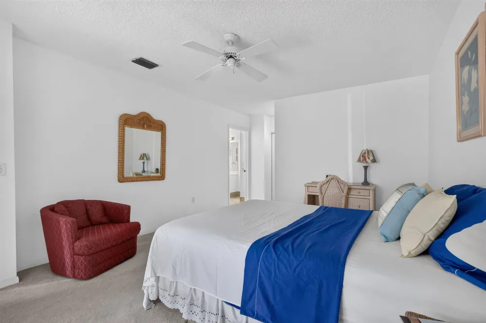 5135 FLORIA DRIVE #G Boynton Beach, FL 33437