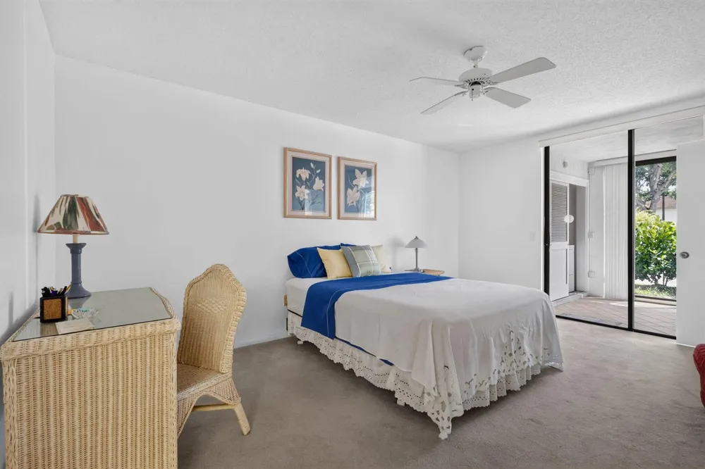 5135 FLORIA DRIVE #G Boynton Beach, FL 33437