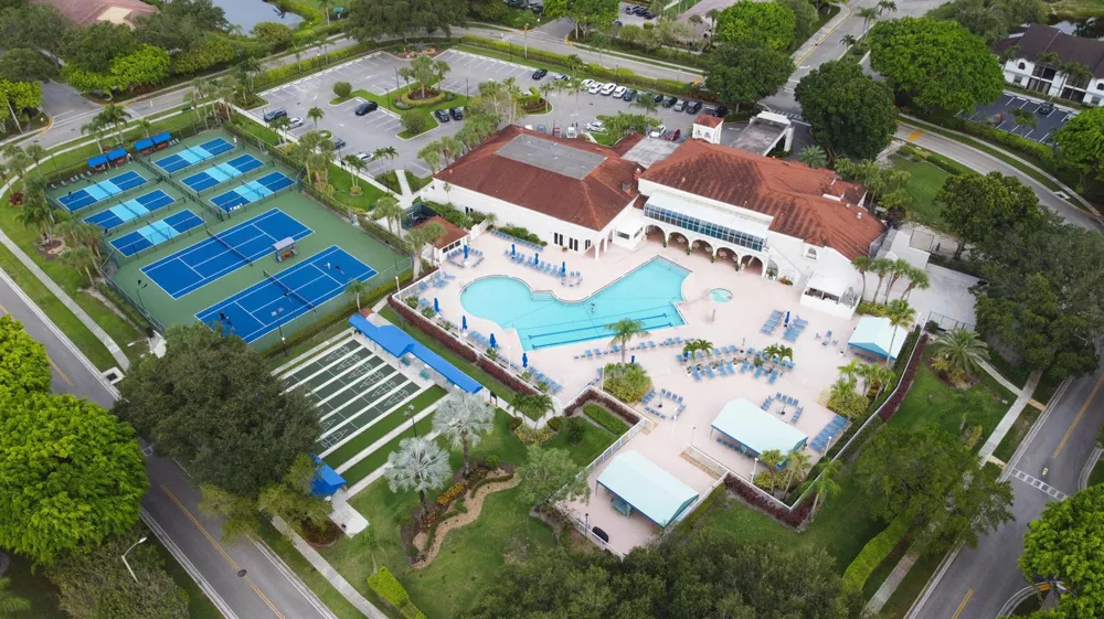 5135 FLORIA DRIVE #G Boynton Beach, FL 33437
