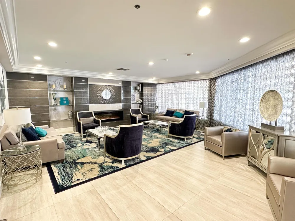 5135 FLORIA DRIVE #G Boynton Beach, FL 33437