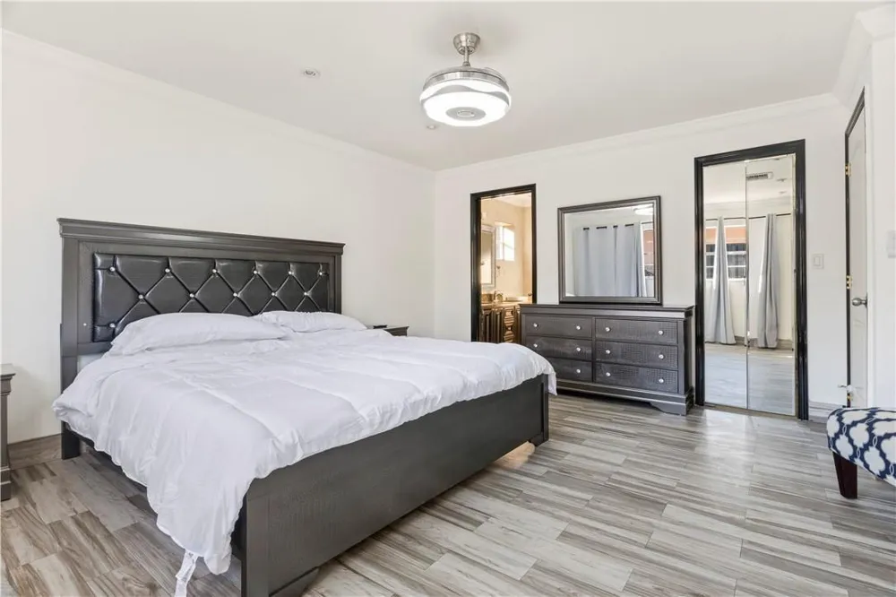 19340 NE 19 AVENUE North Miami Beach, FL 33179